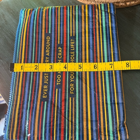 Blue Q zipper pouch bag with stripes - Picture 7 of 7